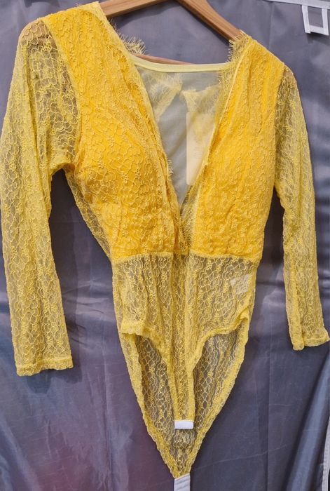 Vendo body novo com etiqueta