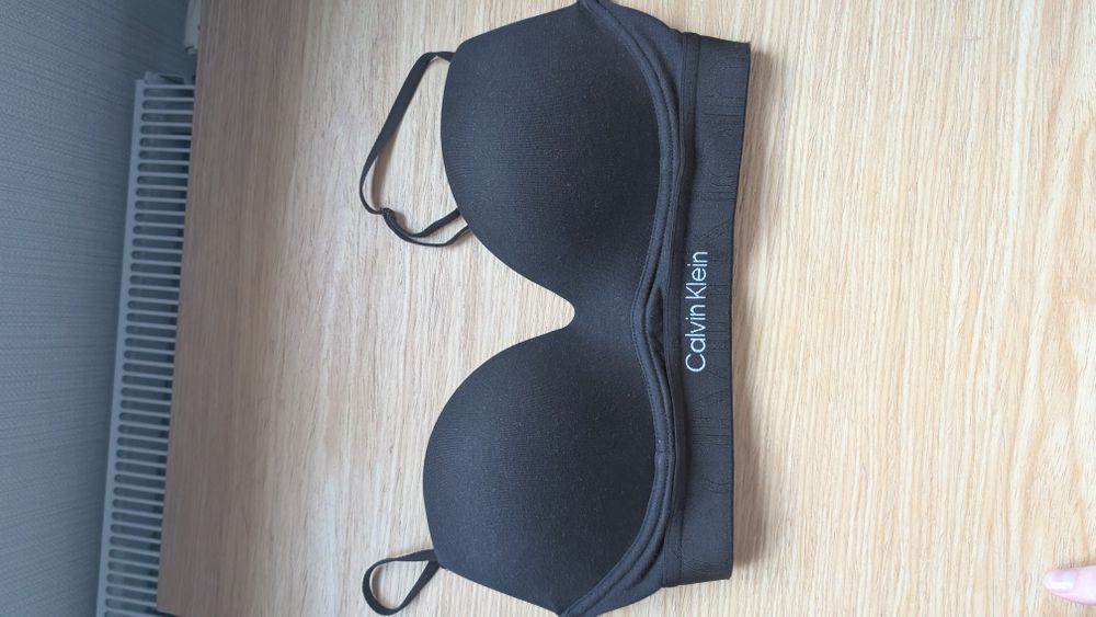 Топ Calvin Klein оригінал 70 д