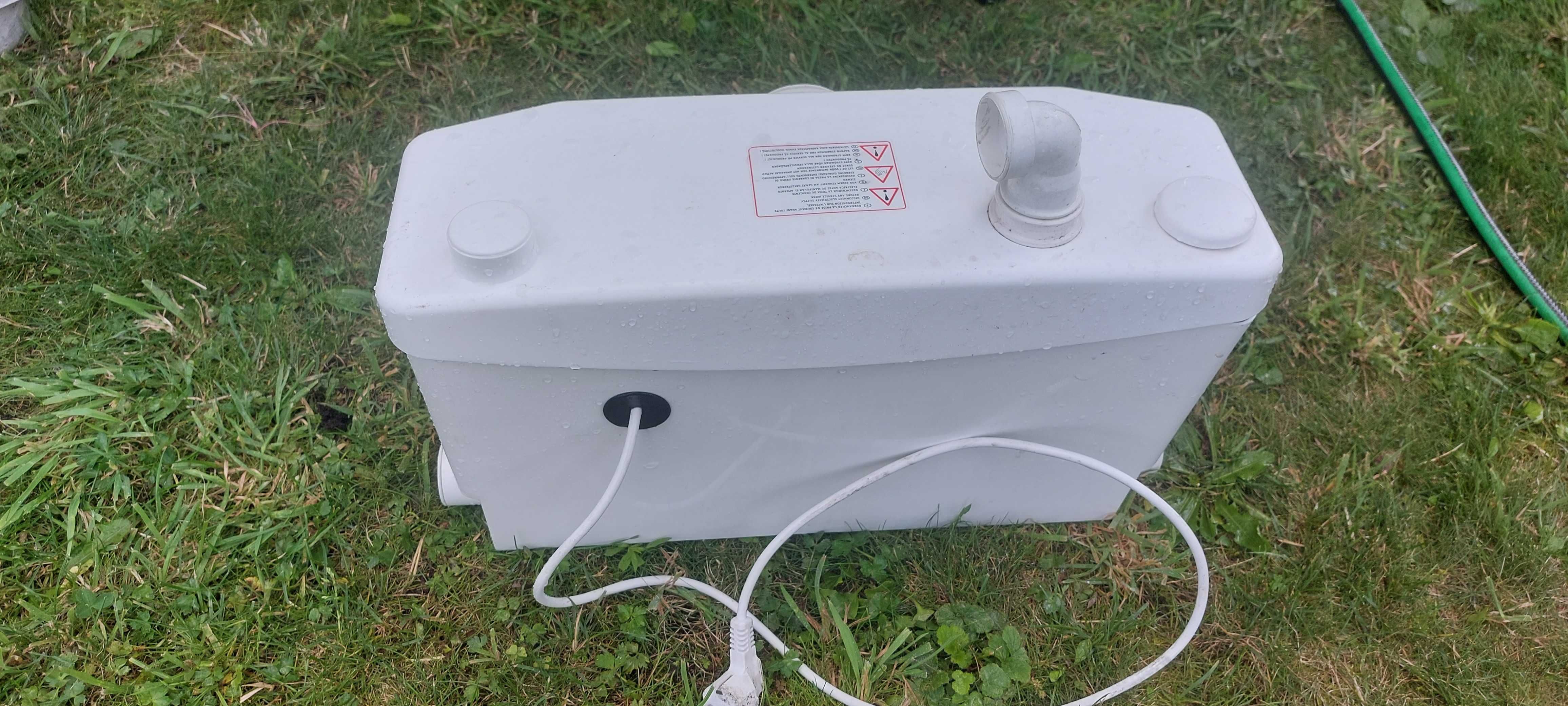 Rozdrabniacz do WC SFA Saniplus Silence cała łazienka młynek