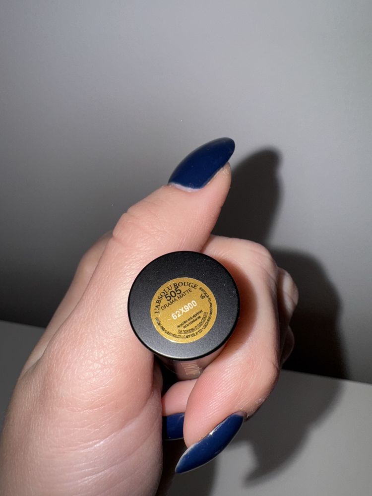 Czerwona szminka pomadka lancome