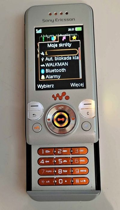 Sony Ericsson W810i (z 2006 r.) Muzyka zawsze z Tobą- Muzyka zawsze z