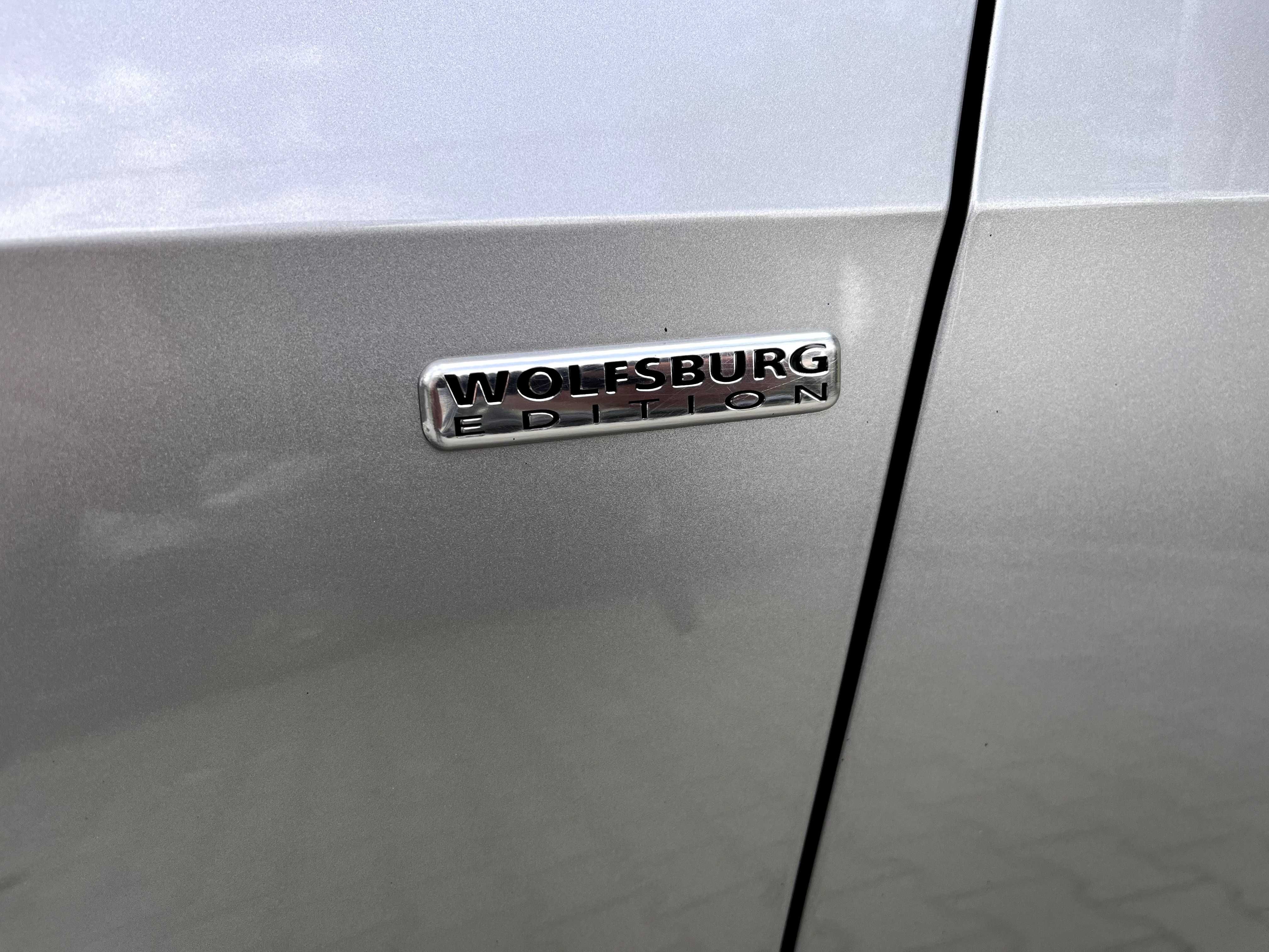 Volkswagen Passat Wolfsburg Edition