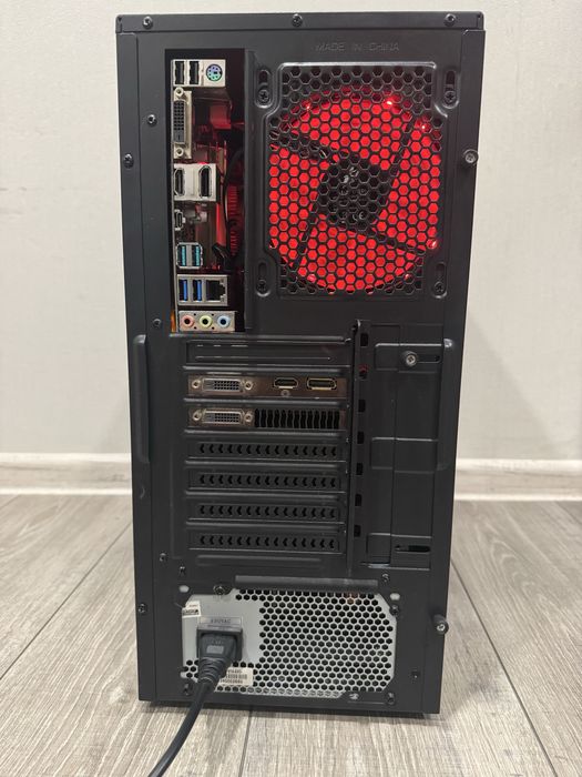 Ігровий ПК. GTX1060 3Gb, i3, 16Gb DDR4, Apacer SSD240, Seagate HDD500.