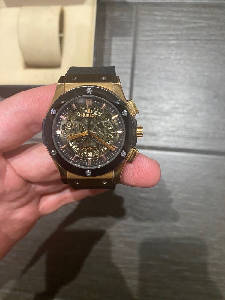 Продам дуже гарний годинник HUBLOT