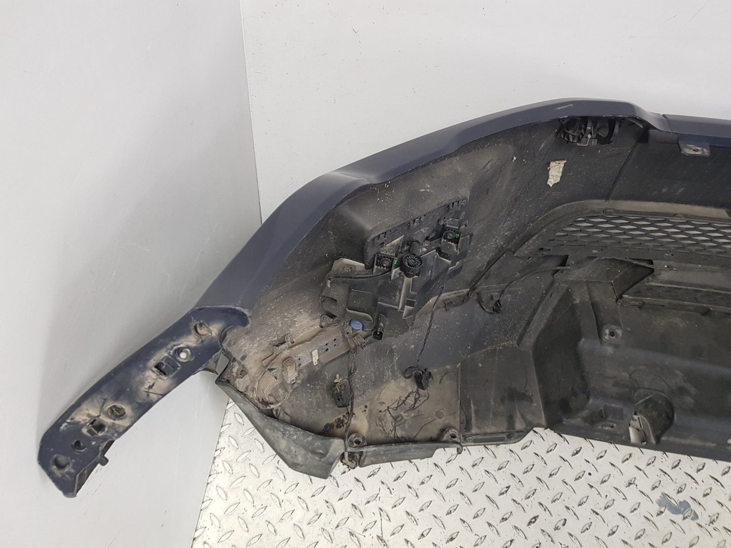 ŁADNY ZDERZAK PRZEDNI PRZÓD LAND ROVER EVOQUE I 1 L538 11-15 HALOGENY 4XPDC SPRYSKI