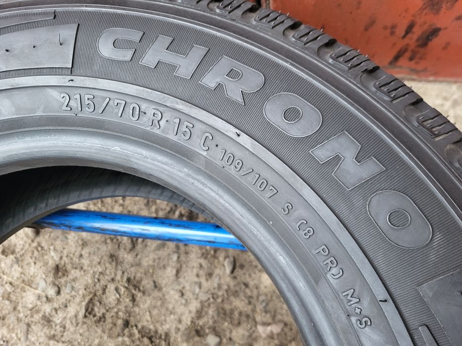 215/70/15C R15C Pirelli Chrono Winter 2шт ціна за 1шт шини