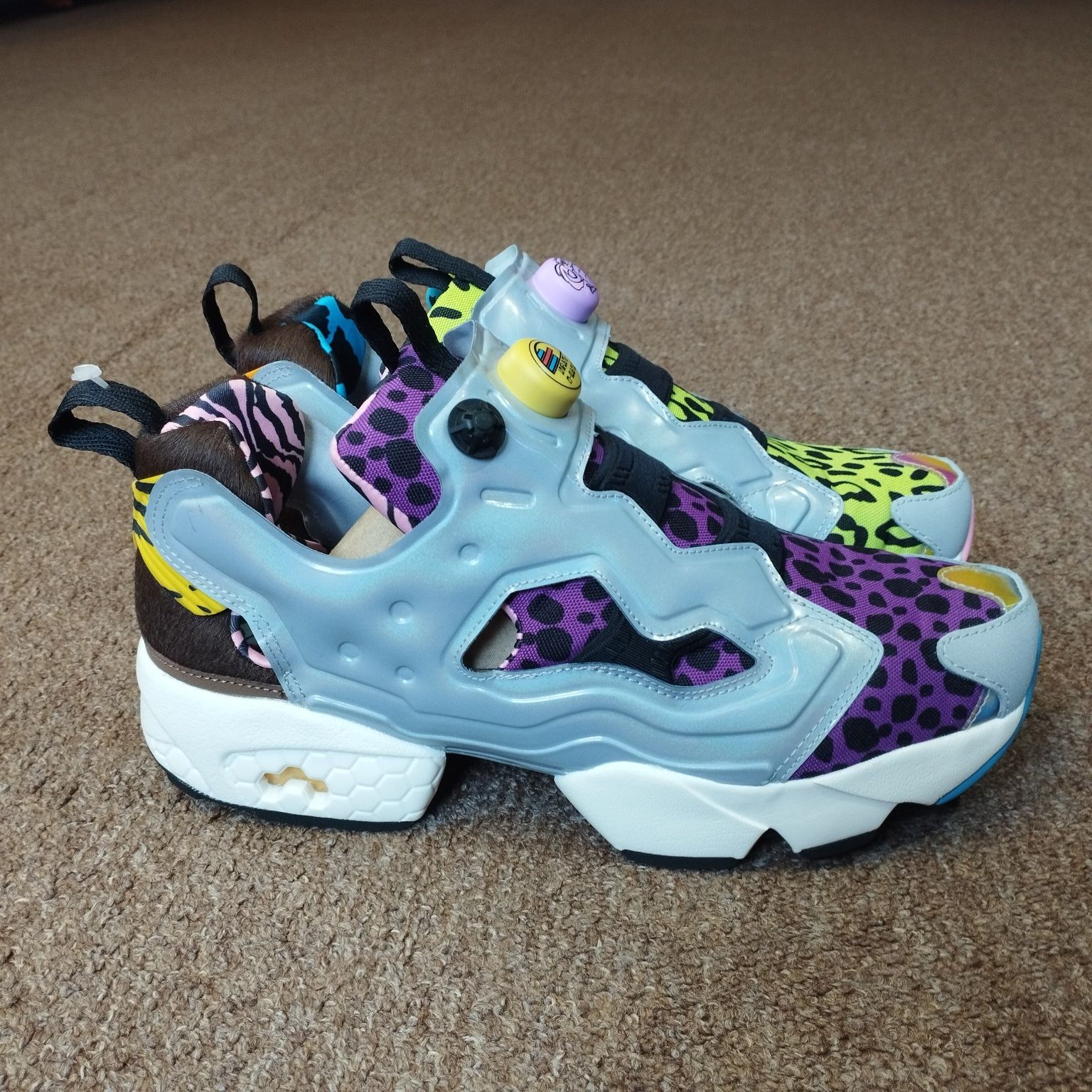 Кросівки Reebok Instapump Fury 94 Jetsons X Flintstones Multicolour