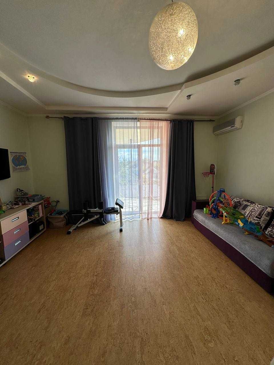 Продам будинок 322 м2 вул.Кривоноса Ремонт Меблі Техніка Торг