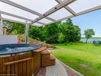 Mazury domki apartamenty plaża jacuzzi sauna tyrolka pomost