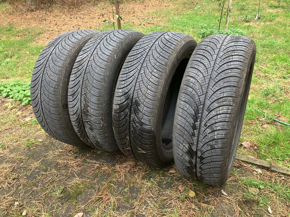 Całoroczne opony M+S Grenlander  215 x 55 R.18, w b.d stanie