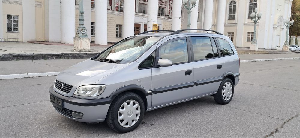 Opel Zafira 2005
