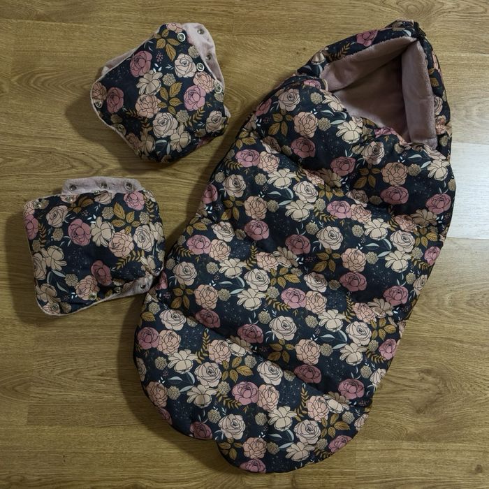 Конверт зимовий для дівчинки