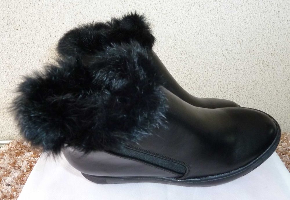 Botas novas Laura Biagiotti 38