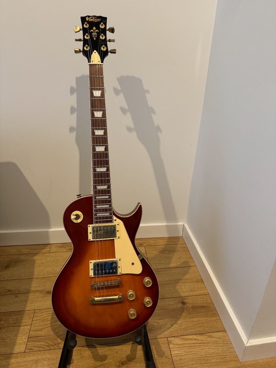 Gitara elektryczna Vintage V100HB Flame Honeyburst