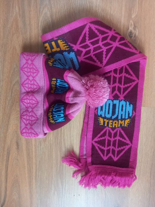 Czapka i szalik różowy Wojan Team