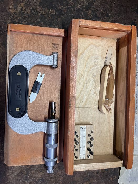 Мікрометр різьбовий модель МВМ-75, 50-75мм 0.01 мм