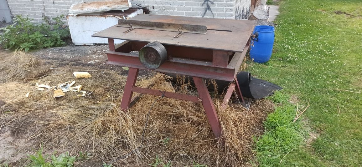 Cyrkulatka krajzega stół piła