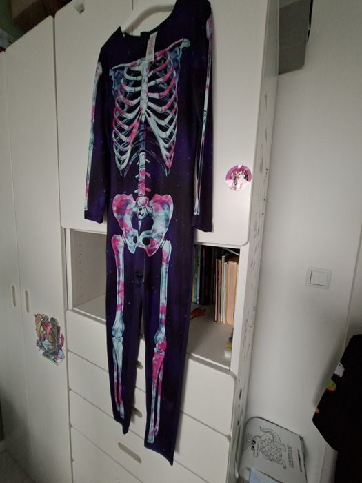 Strój 122/128  halloween przebranie kościotrup