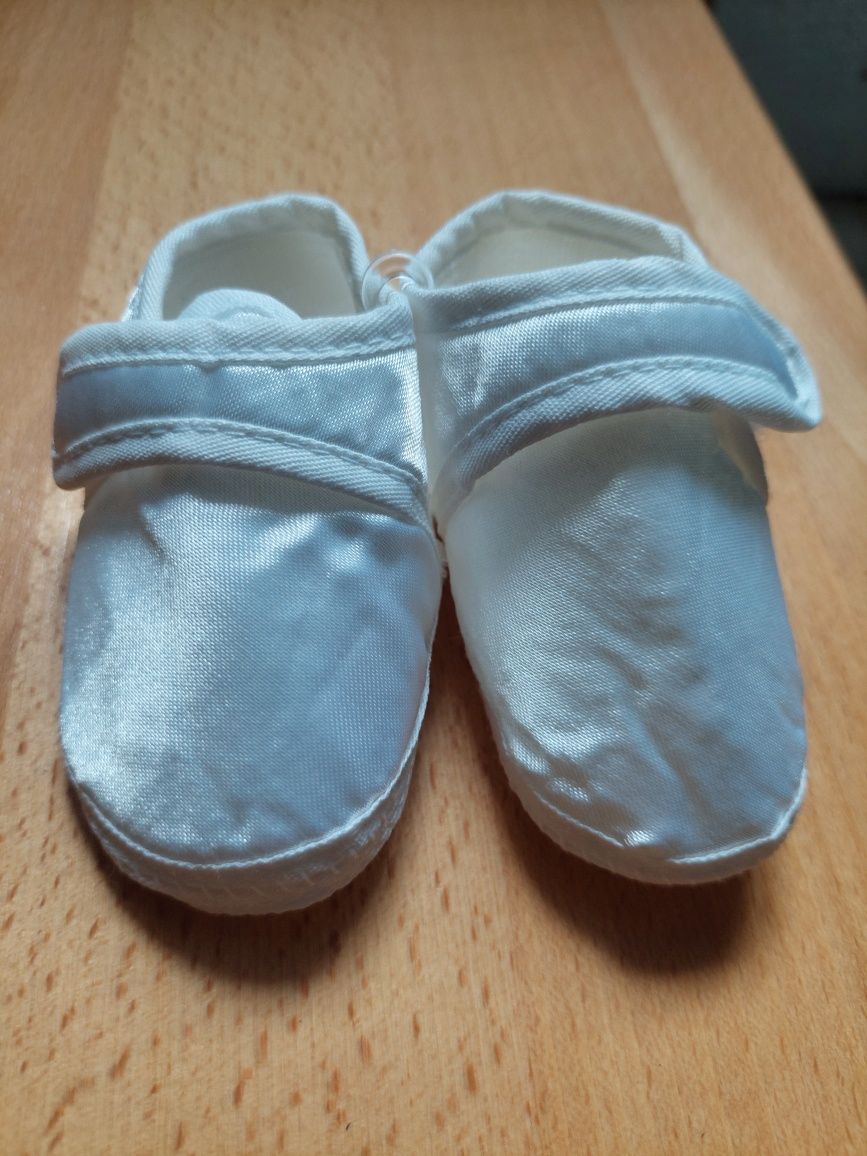 Взуття капчики тапочки для немовля