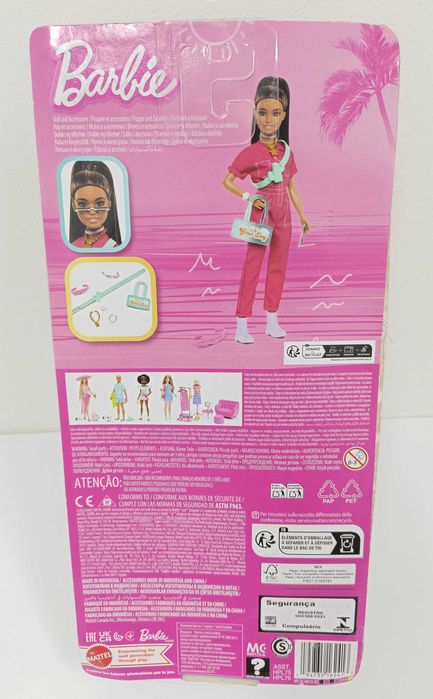 Mattel Barbie lalka brunetka w różowym kombinezonie akcesoria HPL76
