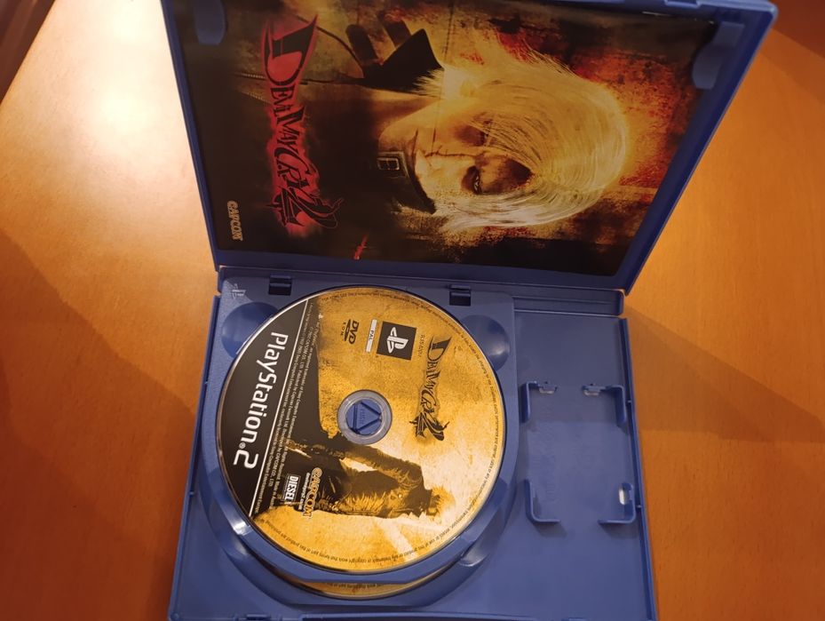 Devil May Cry 2 Sony PS2 PlayStation 2
