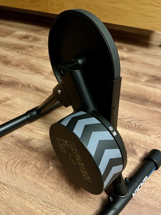 Trenażer Wahoo KICKR CORE z kasetą Ultegra | pełny serwis łozysk !