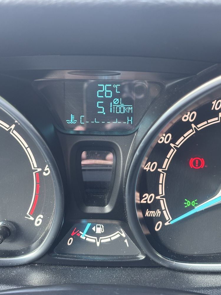 Ford B max 2017 r. przebieg 114100