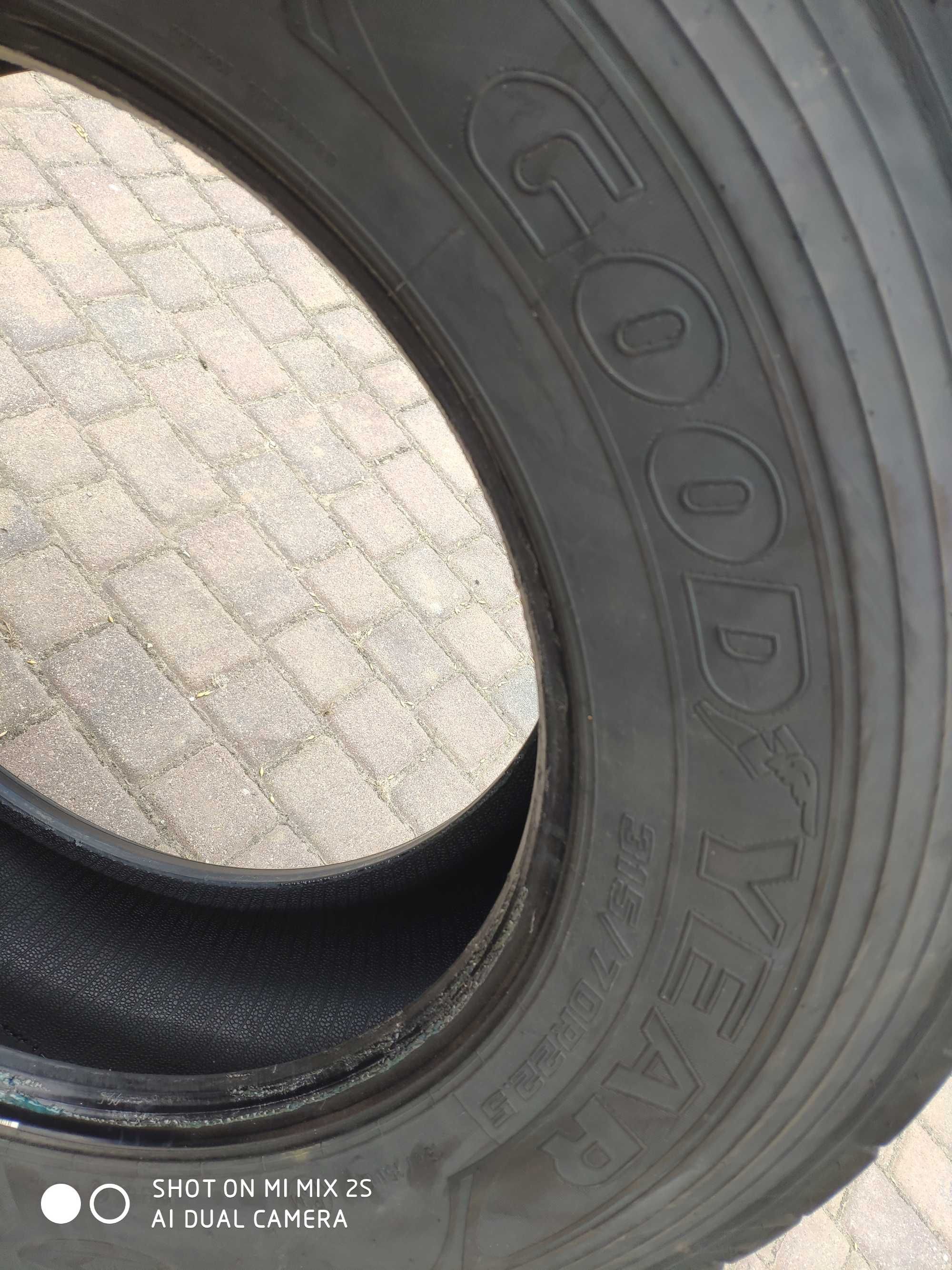 Opona Opony 315/70R22,5 " Goodyear KMAX D napęd napędowa zapas 1szt