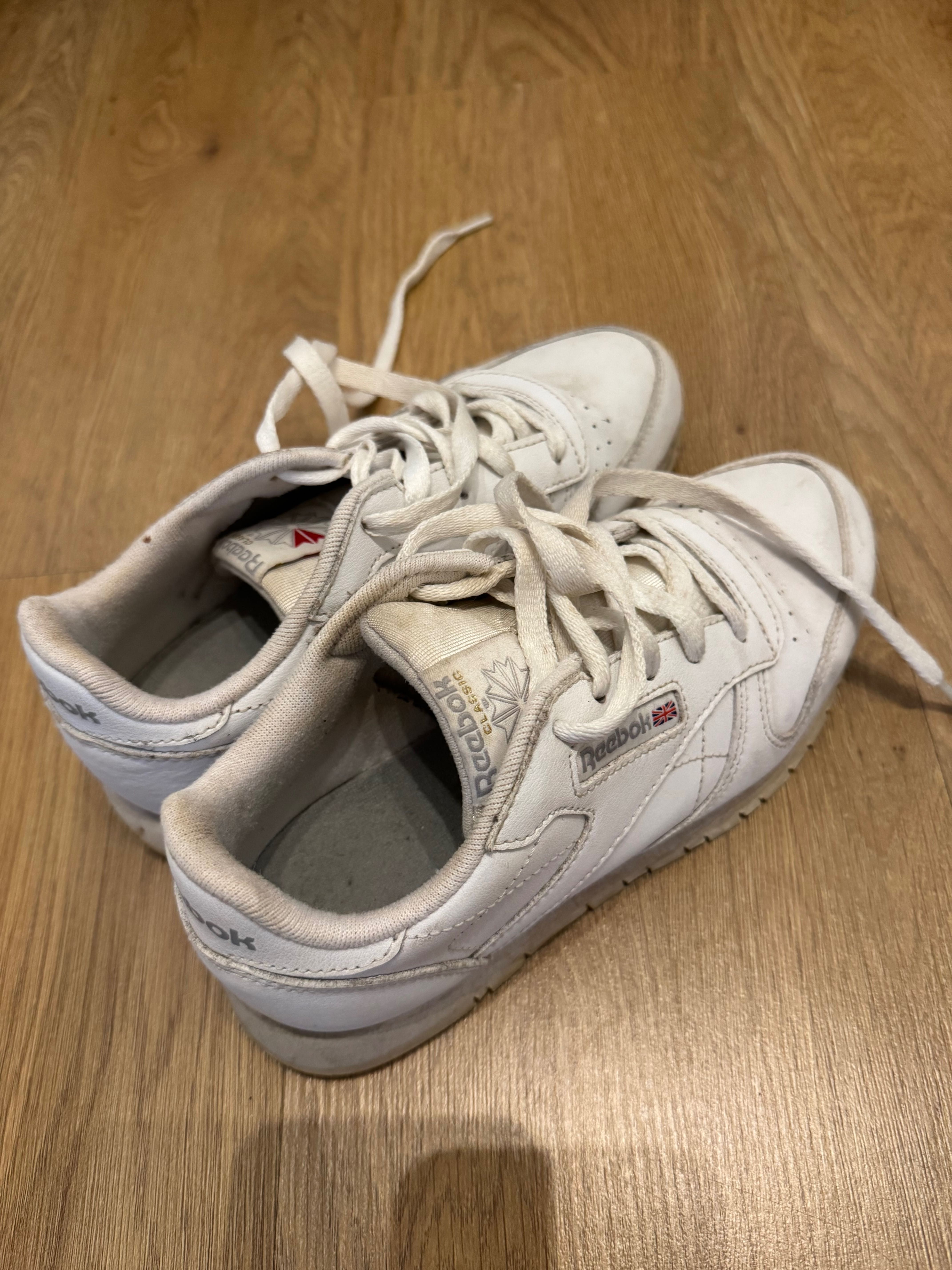 Reebok Clássicos - 34