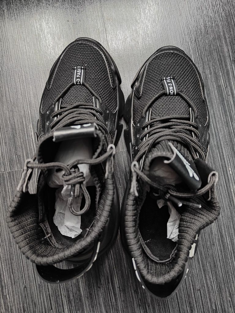Męskie buty TECHWEAR Technical SNEAKERS r.40