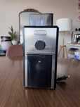 Młynek do kawy DELONGHI KG89