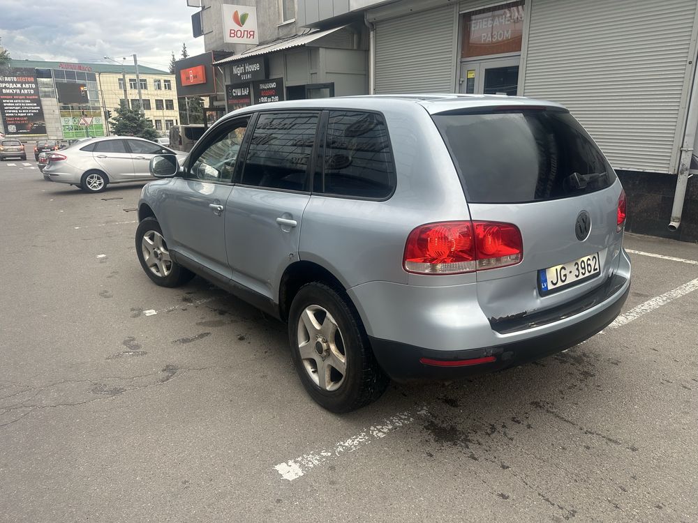 Volkswagen Touareg 2006 2.5 tdi акпп На Пружинах