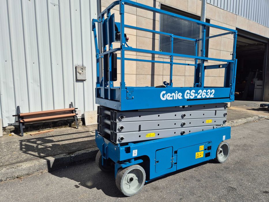 Plataforma elevatória Genie GS 2632
