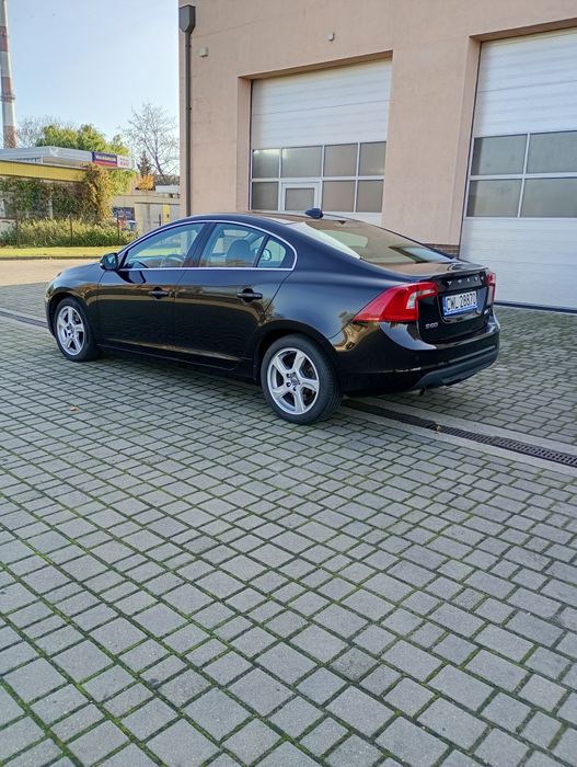 Volvo S60 II 2.0 163 km