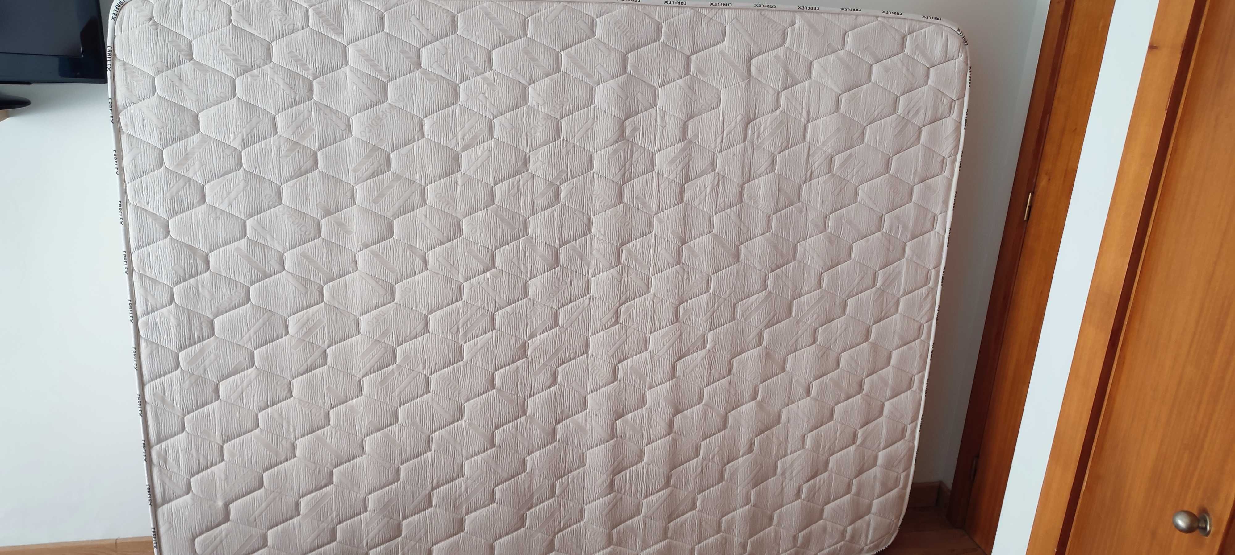 vendo colchão ortopédico carflex