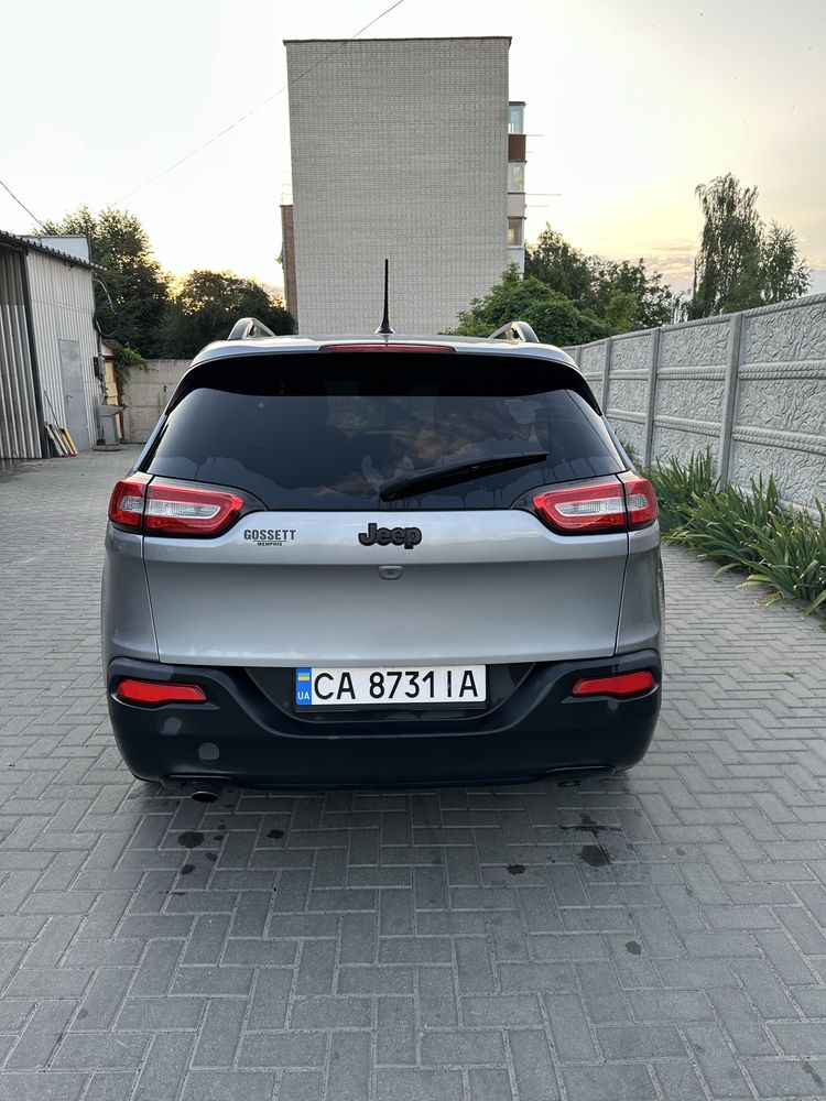 Джип Черокі (Jeep Cherokke) автомат