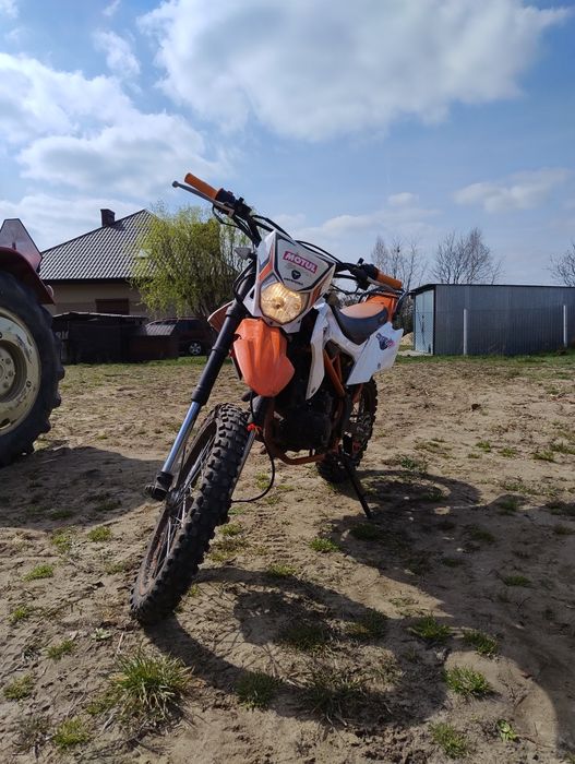 Defender 150cc 2021r