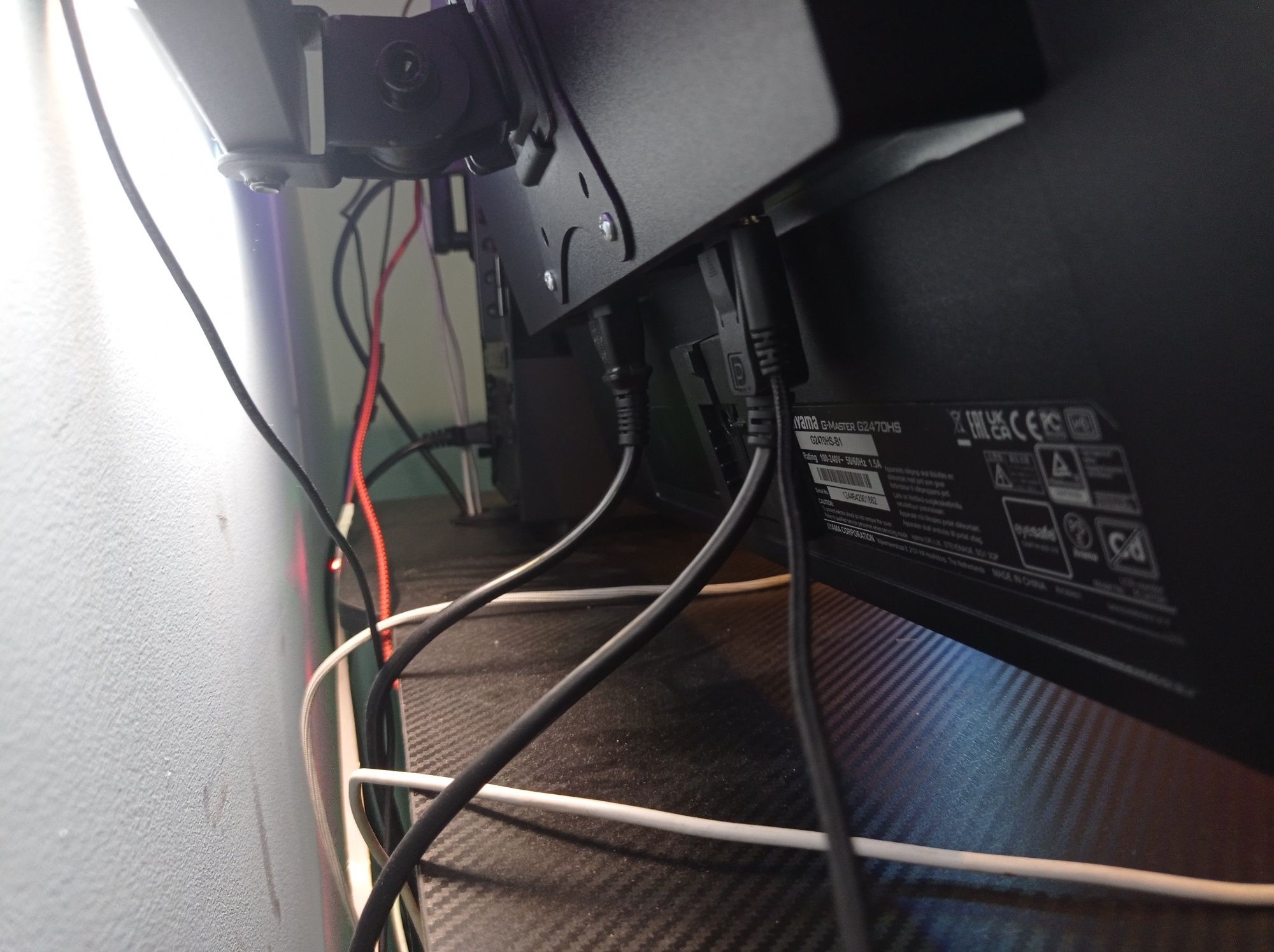 Komputer  | procesor i 7 | karta graficzna 1060| 16 gb +monitor 180hz