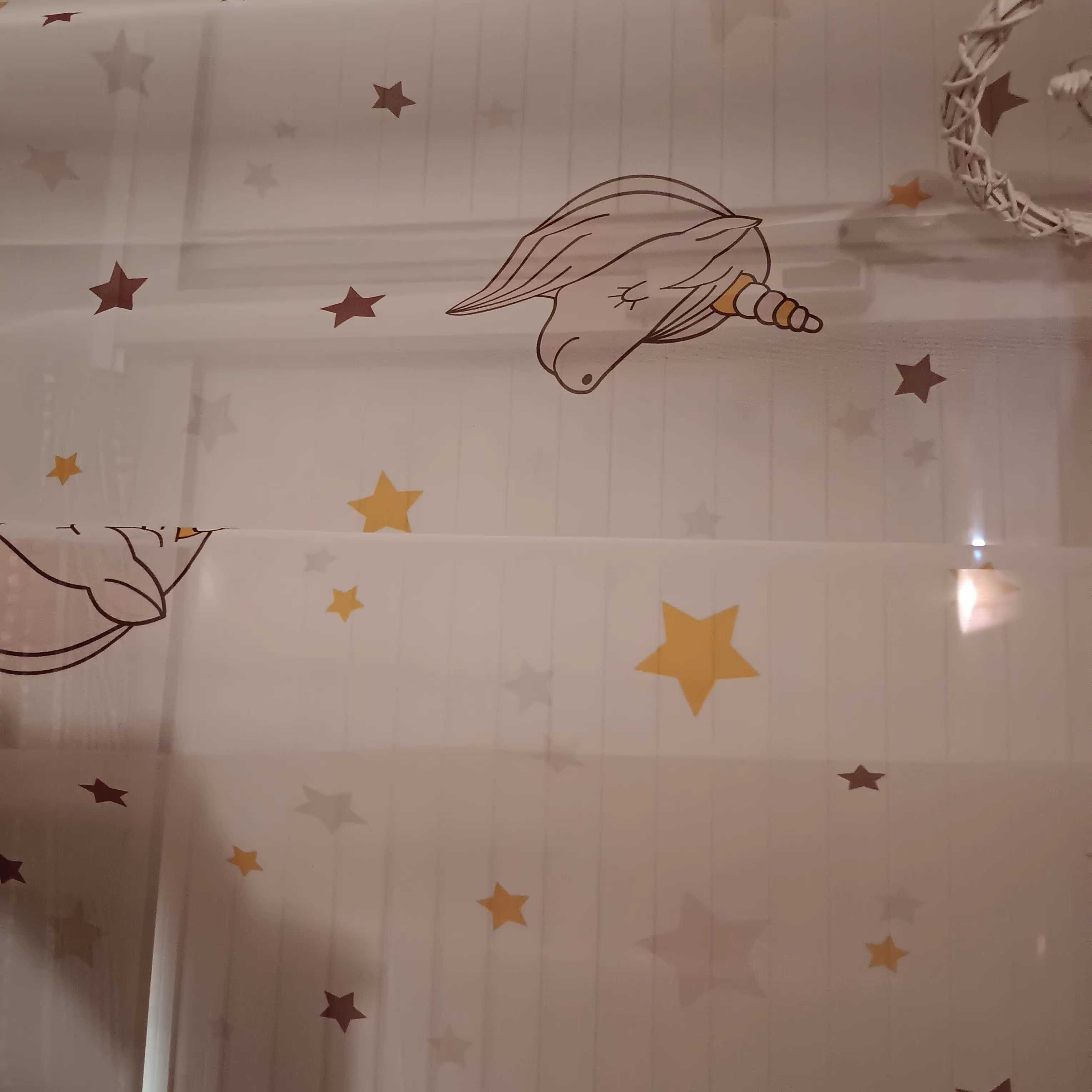 Cortinados e varão