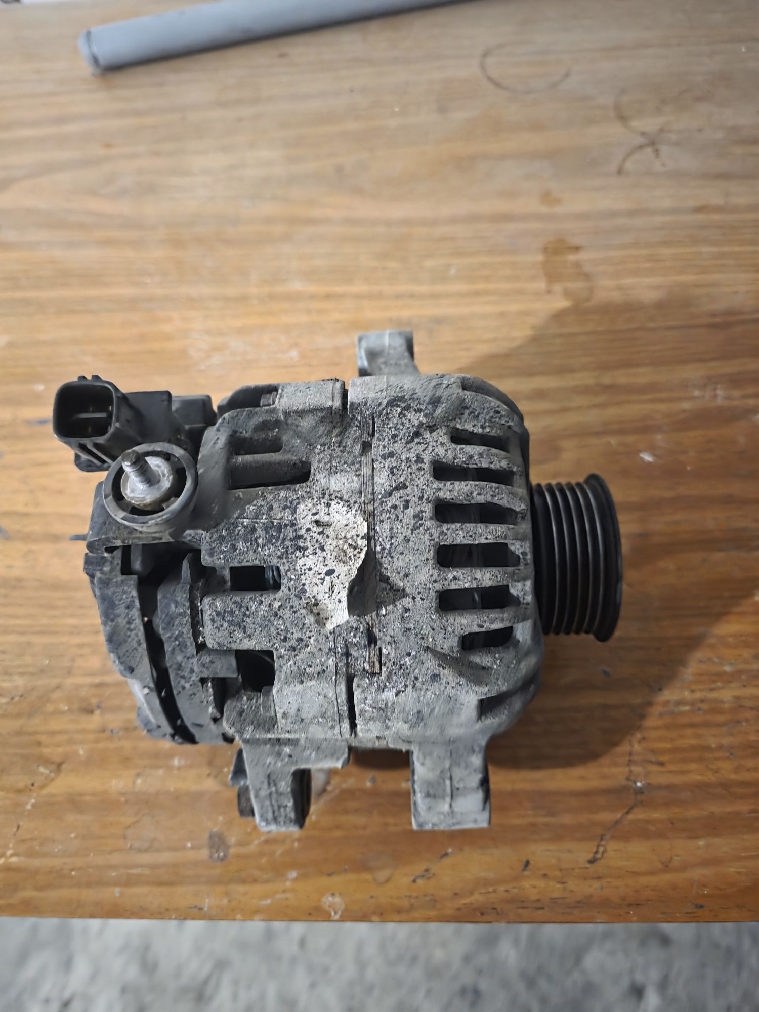 Alternator yaris l 1.3