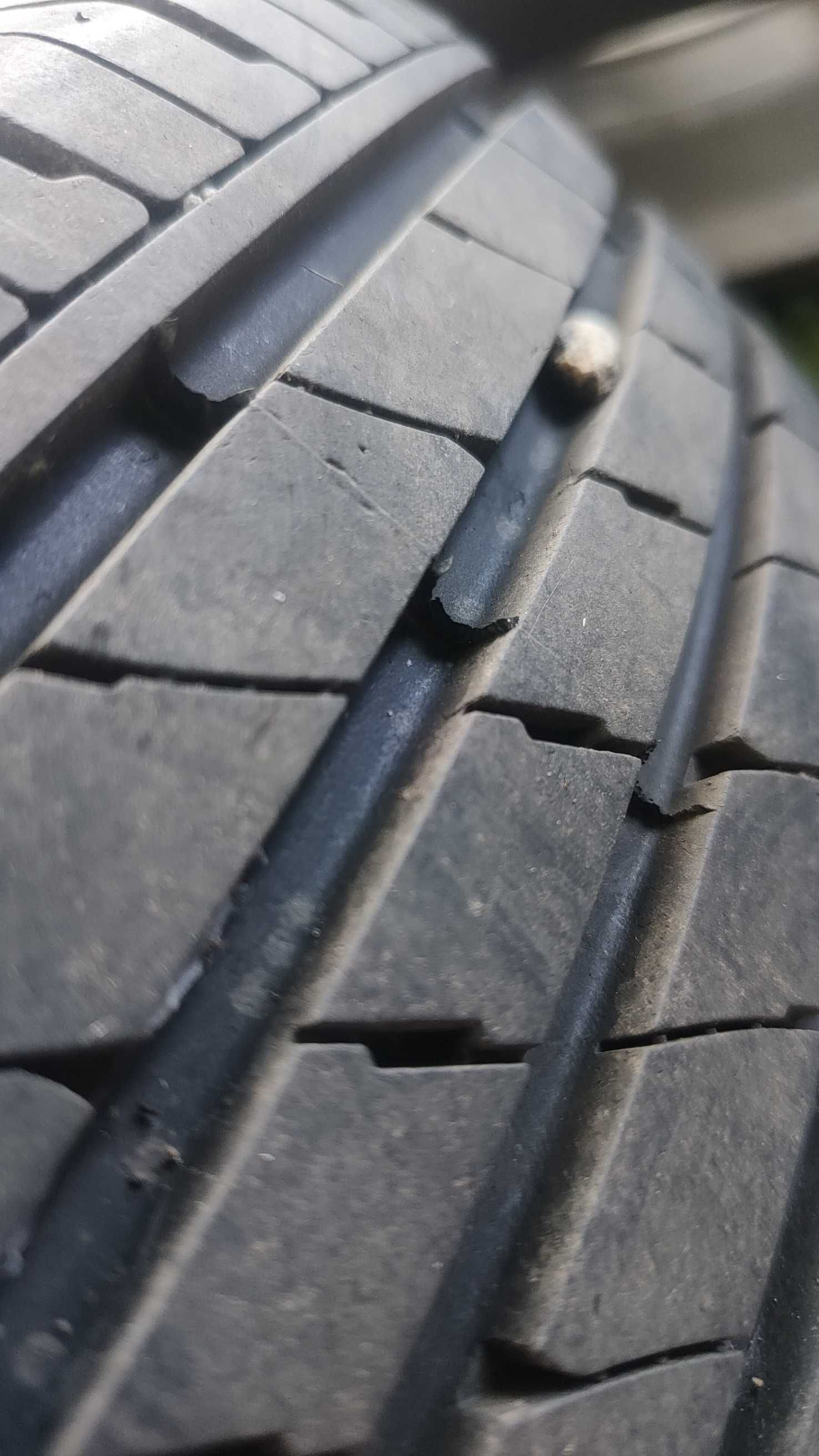 Corsa D alufelgi z nowymi oponami letnimi 4 szt.