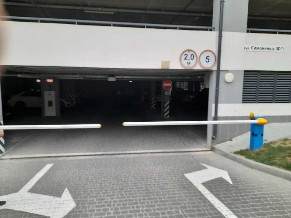 Критий паркінг (машиномісце) Бровари центр Крона Парк Зелений Квартал