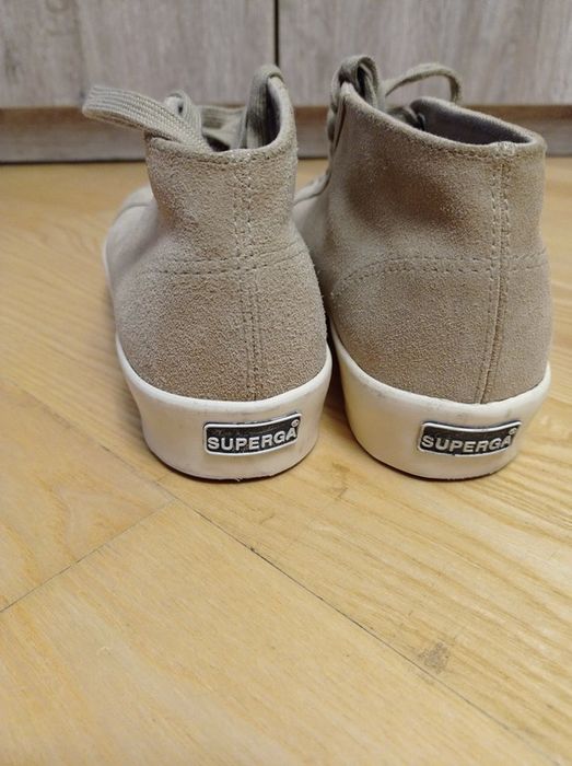 Skórzane zamszowe trampki do kostki Superga 38
