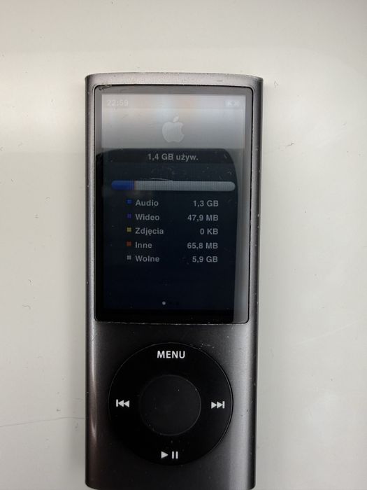 iPod Nano 5. generacji – 8 GB + kabel (bateria do wymiany)