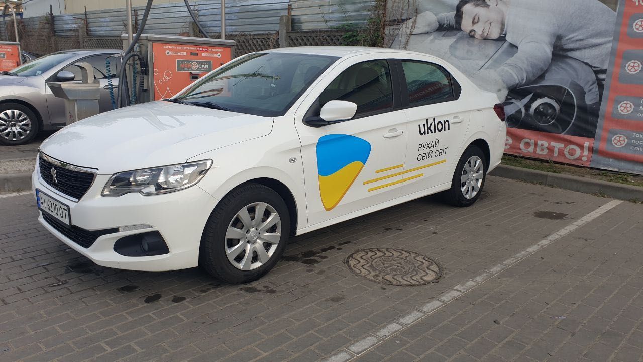 Аренда автомобиля с лицензией для работы