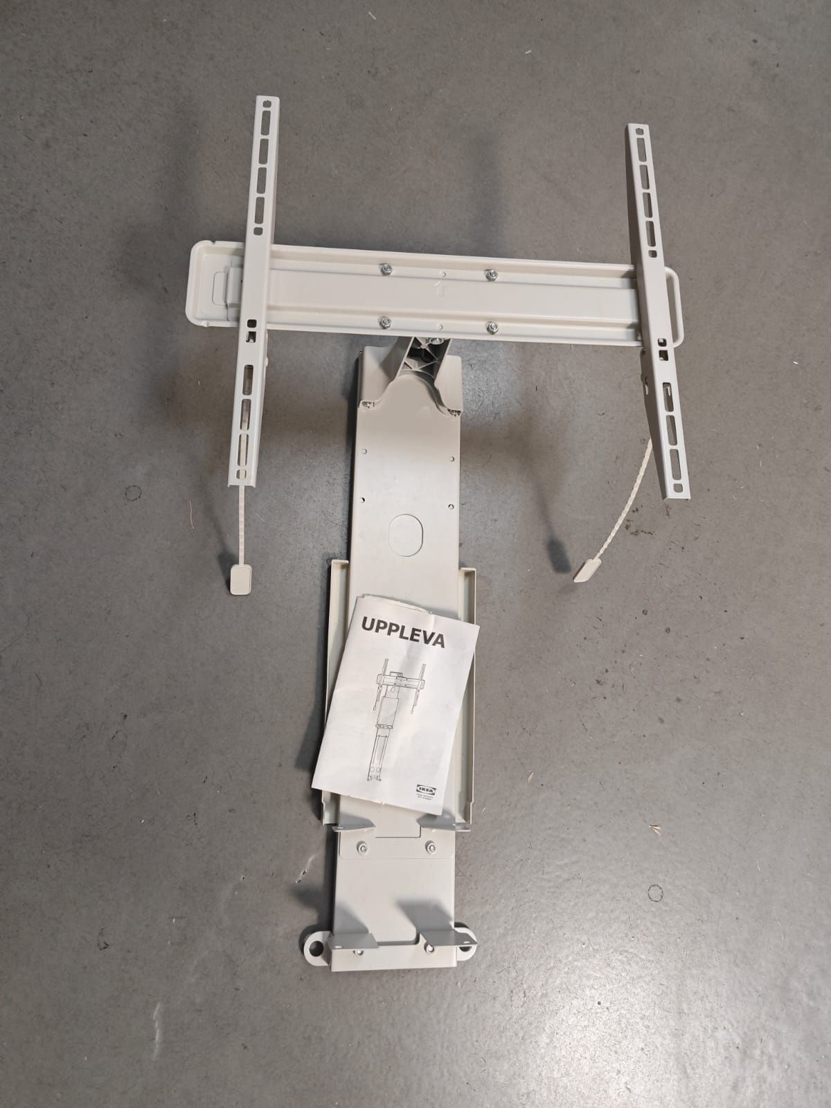Suporte TV - Ikea