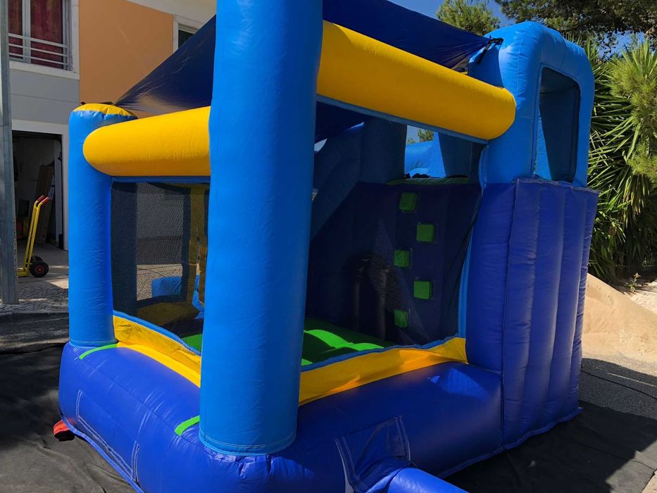 Aluguer de Insufláveis