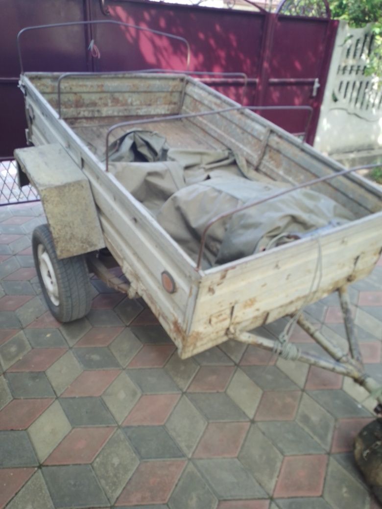 Продам прицеп на авто.