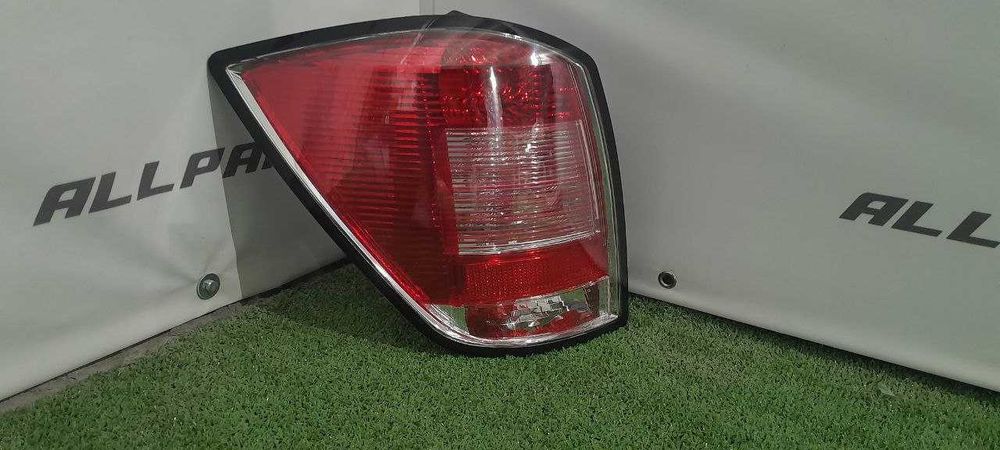 Задній лівий ліхтар Polcar 5510873E Opel Astra H (L35)