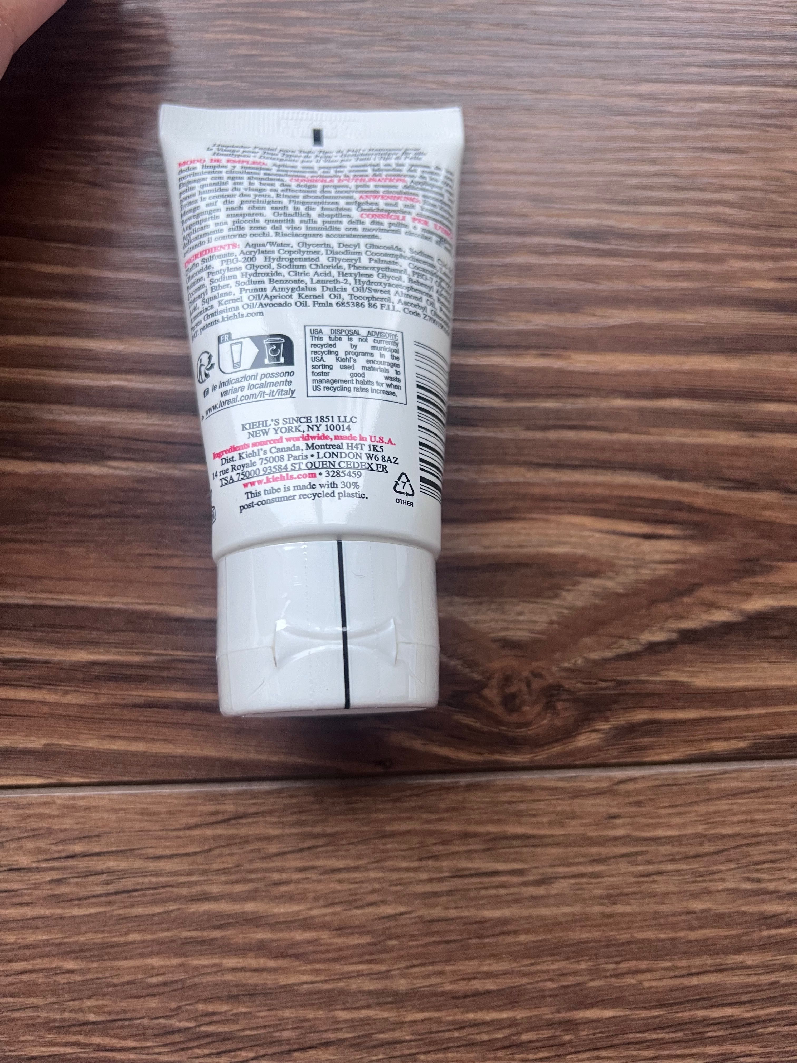 Kiehl’s Ultra Facial Cleanser 75ml